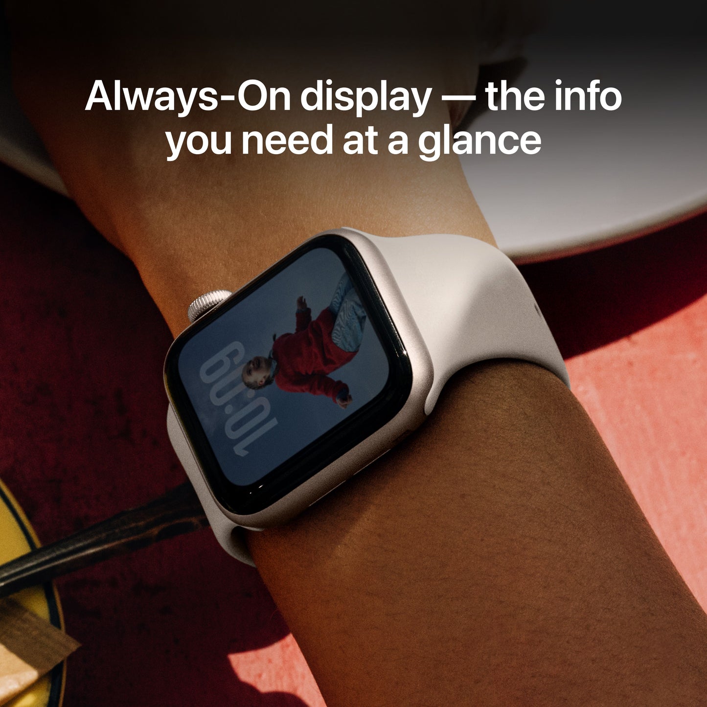 Apple_Watch_SE_3_44mm_GPS_Starlight_Aluminum_Sport_Band_Starlight_PDP_Image_Position_5__GBEN